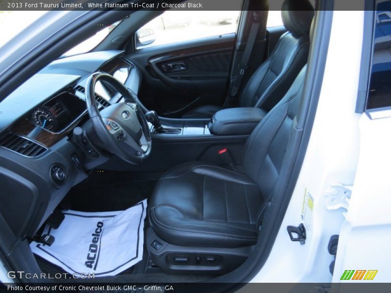 White Platinum Tri-Coat / Charcoal Black 2013 Ford Taurus Limited