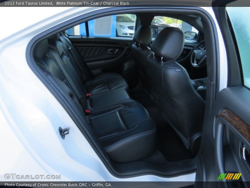 White Platinum Tri-Coat / Charcoal Black 2013 Ford Taurus Limited