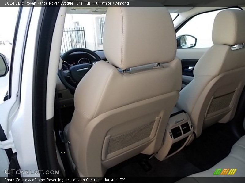 Fuji White / Almond 2014 Land Rover Range Rover Evoque Pure Plus