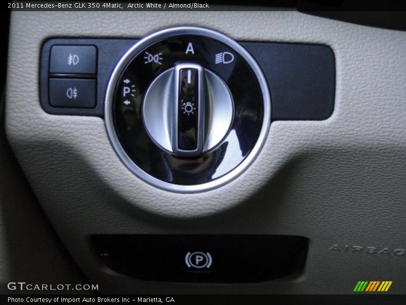 Arctic White / Almond/Black 2011 Mercedes-Benz GLK 350 4Matic