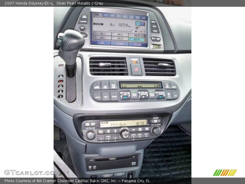 Silver Pearl Metallic / Gray 2007 Honda Odyssey EX-L