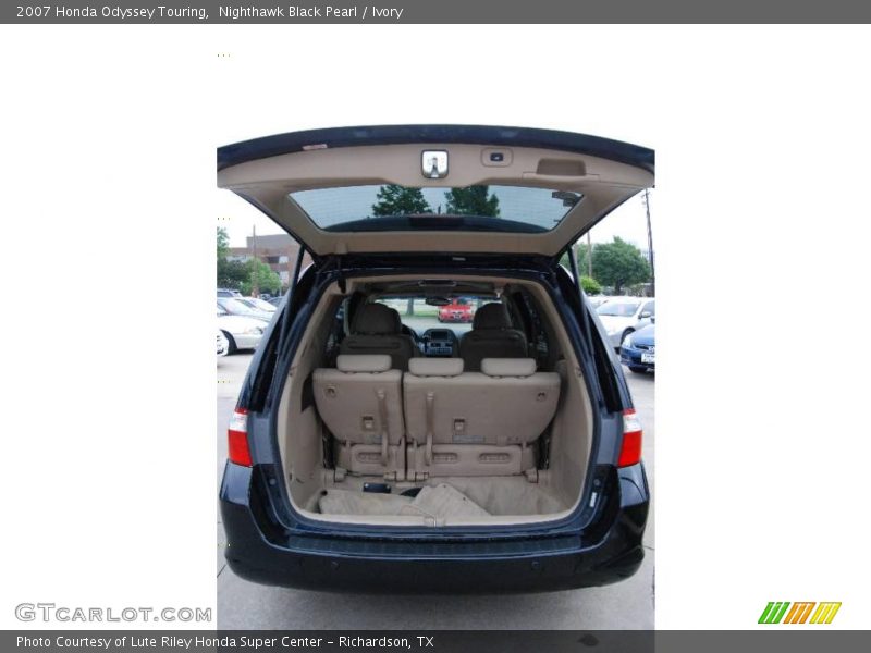 Nighthawk Black Pearl / Ivory 2007 Honda Odyssey Touring