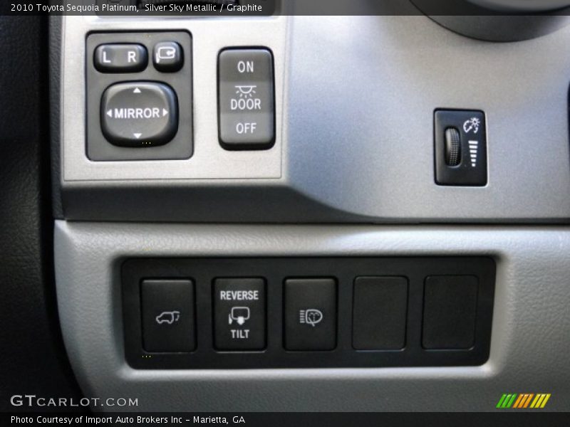 Silver Sky Metallic / Graphite 2010 Toyota Sequoia Platinum