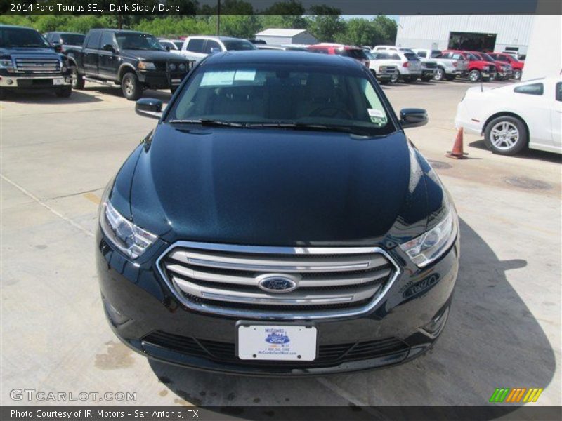 Dark Side / Dune 2014 Ford Taurus SEL