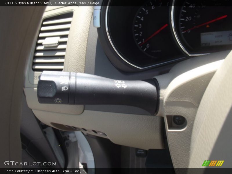 Glacier White Pearl / Beige 2011 Nissan Murano S AWD
