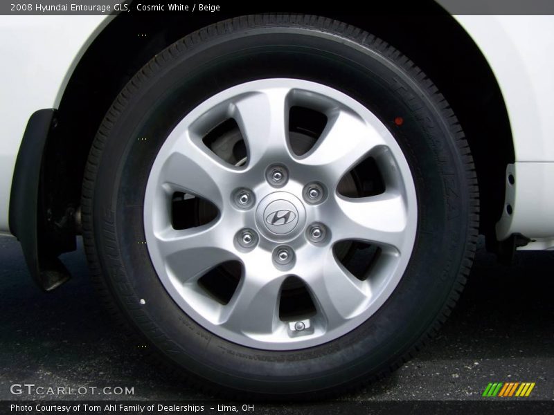Cosmic White / Beige 2008 Hyundai Entourage GLS