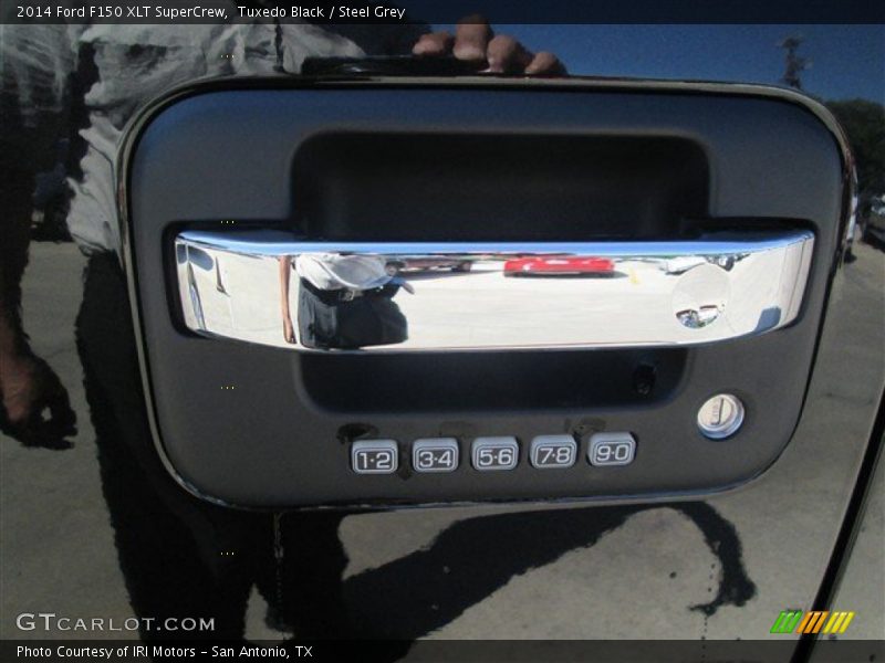 Tuxedo Black / Steel Grey 2014 Ford F150 XLT SuperCrew
