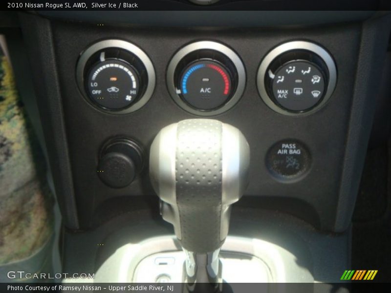 Silver Ice / Black 2010 Nissan Rogue SL AWD