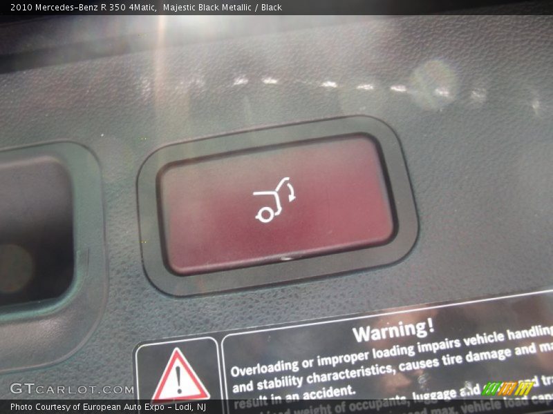 Majestic Black Metallic / Black 2010 Mercedes-Benz R 350 4Matic