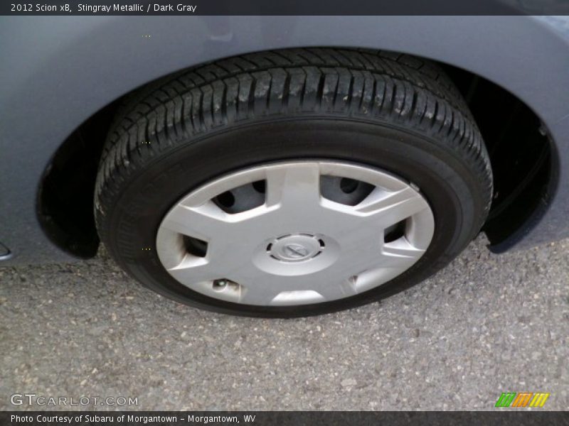 Stingray Metallic / Dark Gray 2012 Scion xB