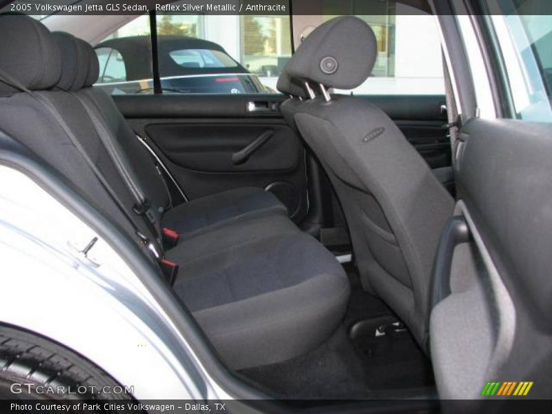 Reflex Silver Metallic / Anthracite 2005 Volkswagen Jetta GLS Sedan