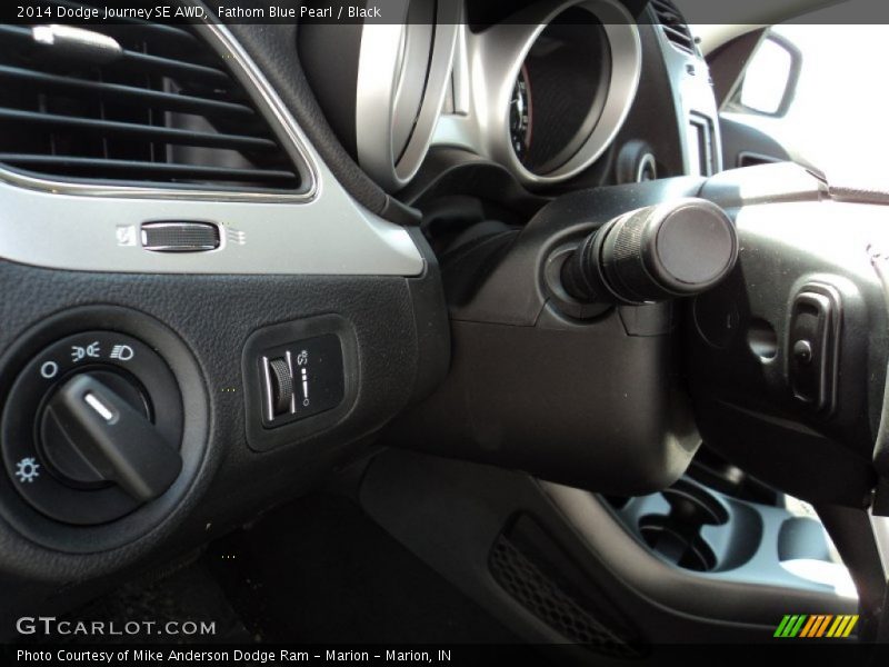 Fathom Blue Pearl / Black 2014 Dodge Journey SE AWD