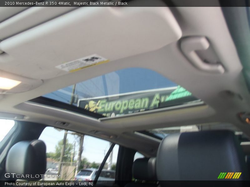 Majestic Black Metallic / Black 2010 Mercedes-Benz R 350 4Matic