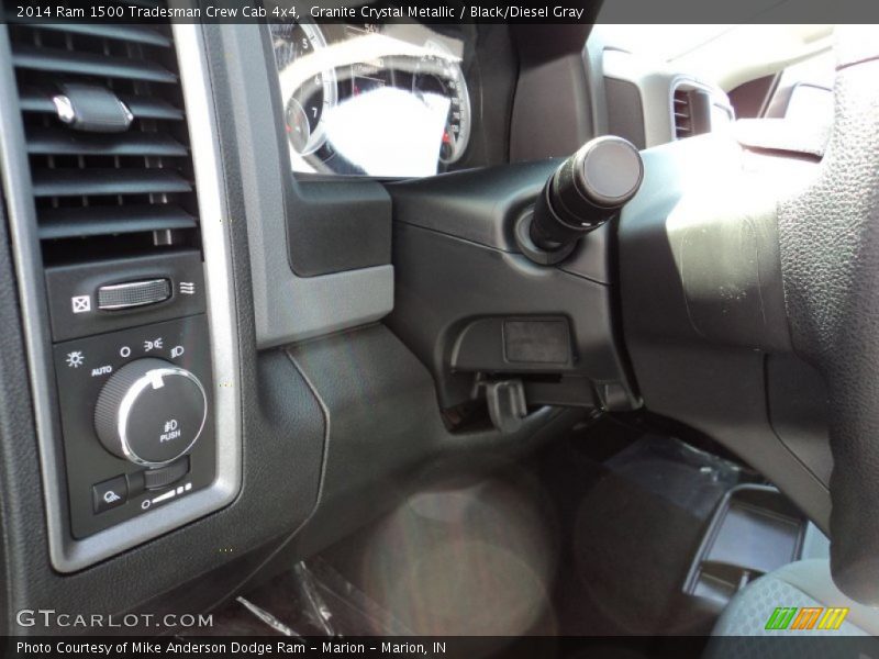 Granite Crystal Metallic / Black/Diesel Gray 2014 Ram 1500 Tradesman Crew Cab 4x4