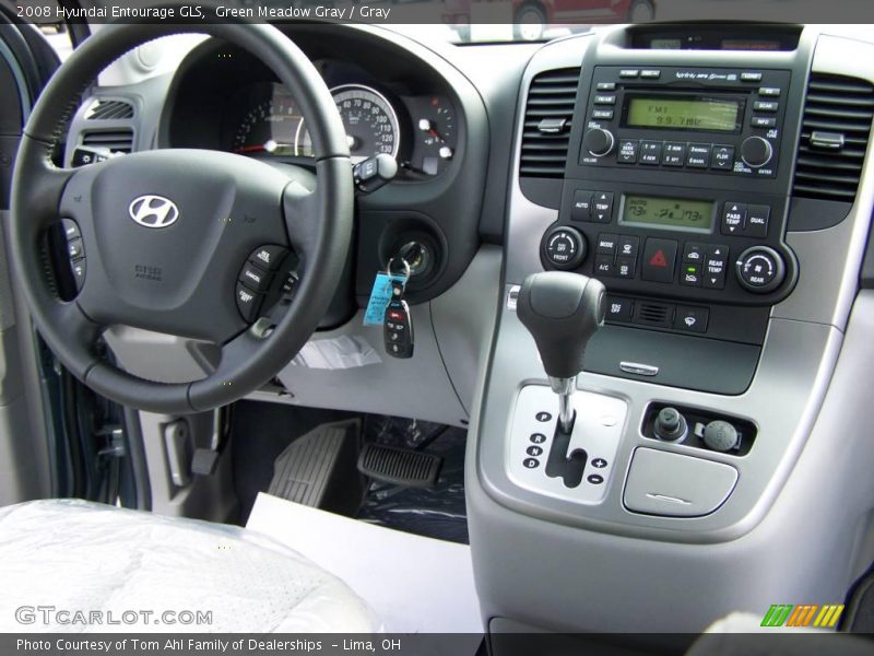 Green Meadow Gray / Gray 2008 Hyundai Entourage GLS