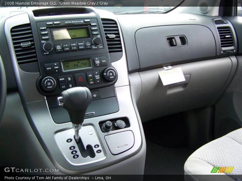 Green Meadow Gray / Gray 2008 Hyundai Entourage GLS