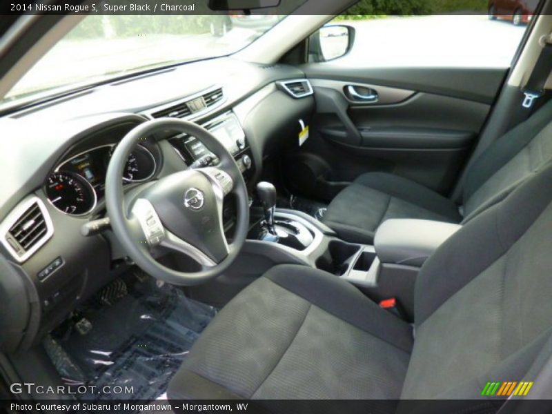  2014 Rogue S Charcoal Interior