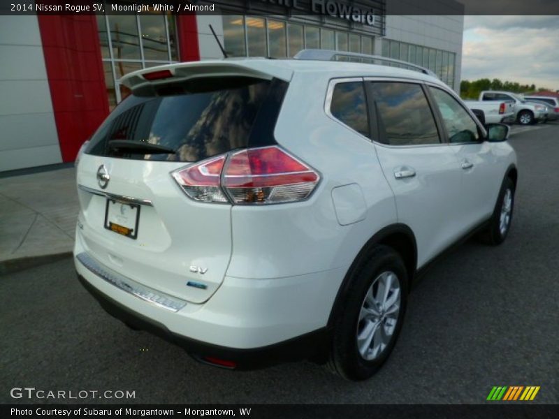 Moonlight White / Almond 2014 Nissan Rogue SV