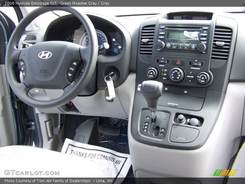 Green Meadow Gray / Gray 2008 Hyundai Entourage GLS