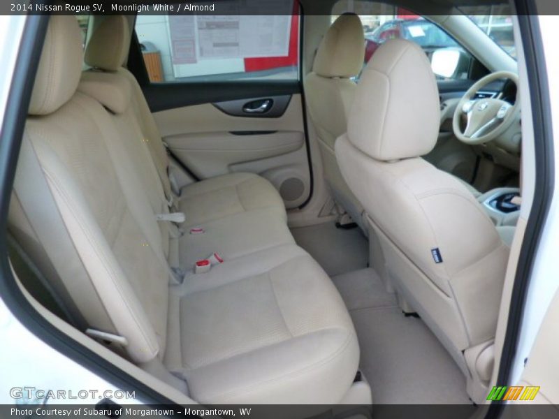 Moonlight White / Almond 2014 Nissan Rogue SV