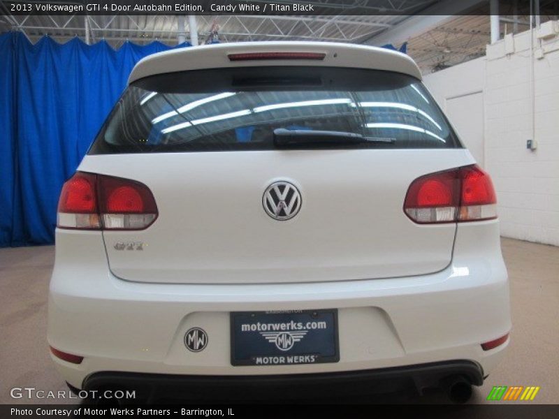 Candy White / Titan Black 2013 Volkswagen GTI 4 Door Autobahn Edition
