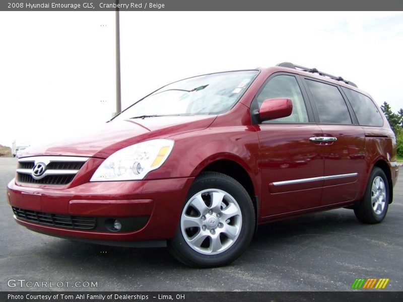 Cranberry Red / Beige 2008 Hyundai Entourage GLS