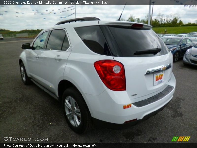 Summit White / Light Titanium/Jet Black 2011 Chevrolet Equinox LT AWD