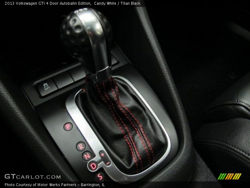 Candy White / Titan Black 2013 Volkswagen GTI 4 Door Autobahn Edition