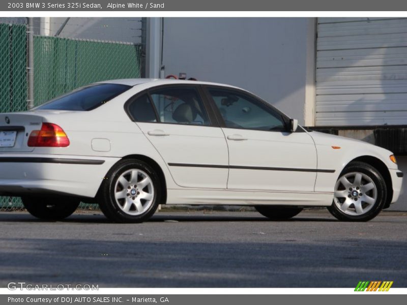 Alpine White / Sand 2003 BMW 3 Series 325i Sedan