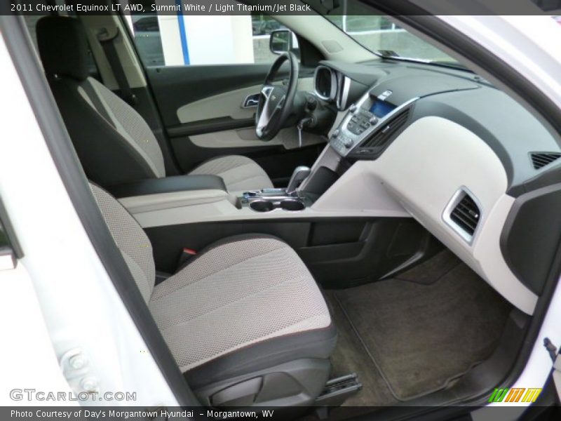 Summit White / Light Titanium/Jet Black 2011 Chevrolet Equinox LT AWD