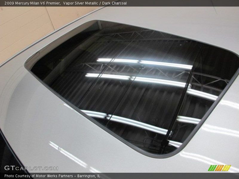 Vapor Silver Metallic / Dark Charcoal 2009 Mercury Milan V6 Premier