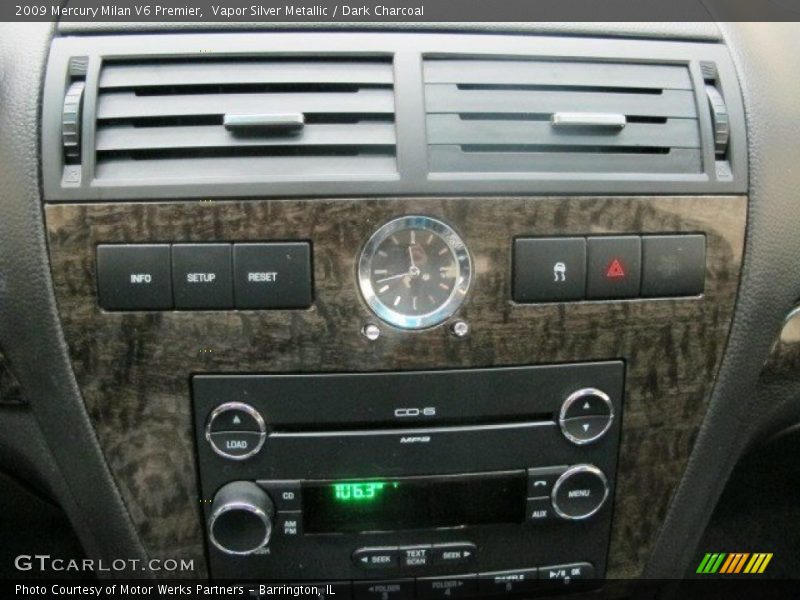 Vapor Silver Metallic / Dark Charcoal 2009 Mercury Milan V6 Premier