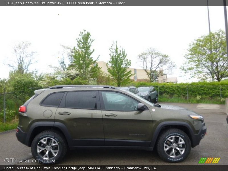 ECO Green Pearl / Morocco - Black 2014 Jeep Cherokee Trailhawk 4x4