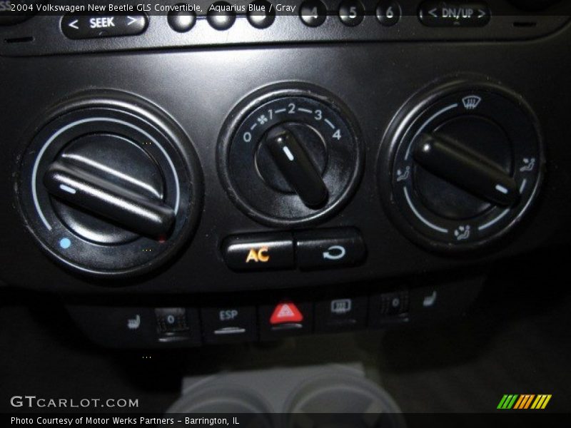 Aquarius Blue / Gray 2004 Volkswagen New Beetle GLS Convertible