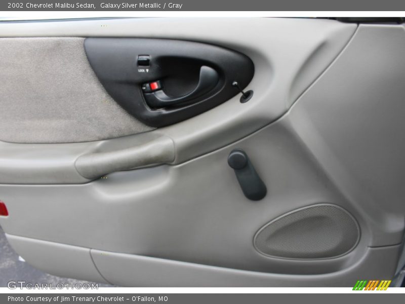 Galaxy Silver Metallic / Gray 2002 Chevrolet Malibu Sedan