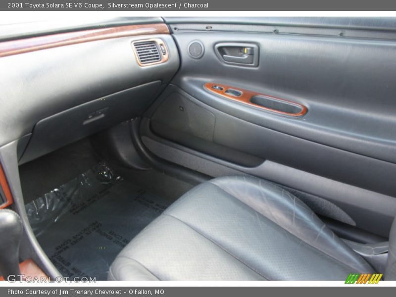 Silverstream Opalescent / Charcoal 2001 Toyota Solara SE V6 Coupe