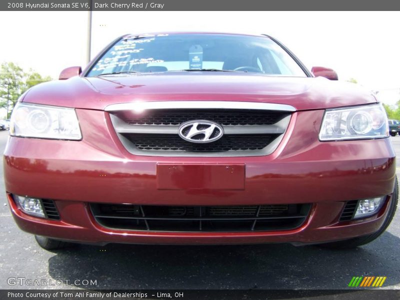 Dark Cherry Red / Gray 2008 Hyundai Sonata SE V6