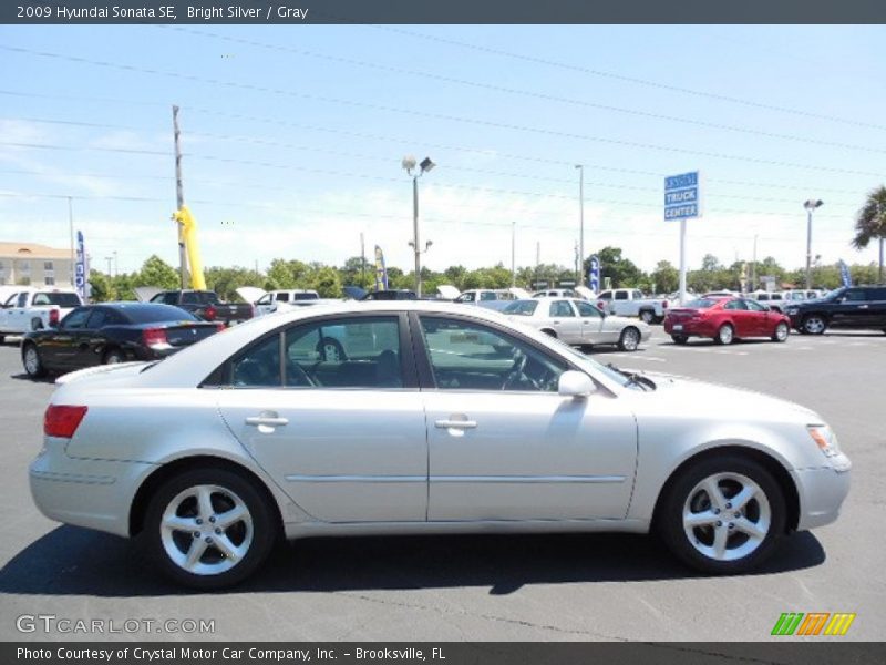 Bright Silver / Gray 2009 Hyundai Sonata SE