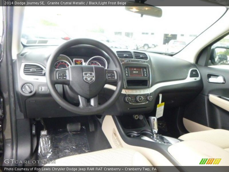 Granite Crystal Metallic / Black/Light Frost Beige 2014 Dodge Journey SE