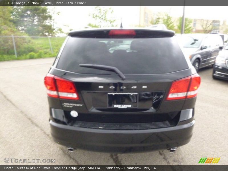 Pitch Black / Black 2014 Dodge Journey SE AWD