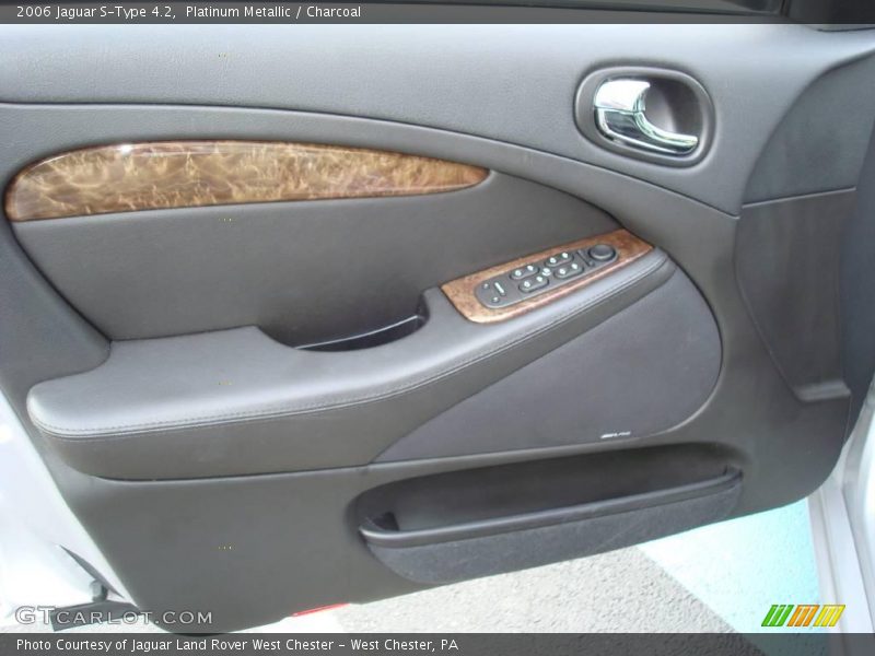 Platinum Metallic / Charcoal 2006 Jaguar S-Type 4.2
