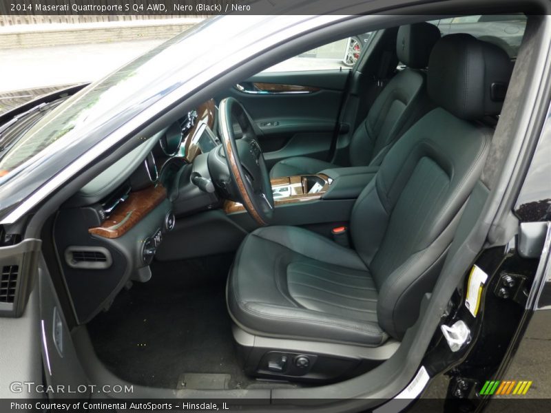 Front Seat of 2014 Quattroporte S Q4 AWD