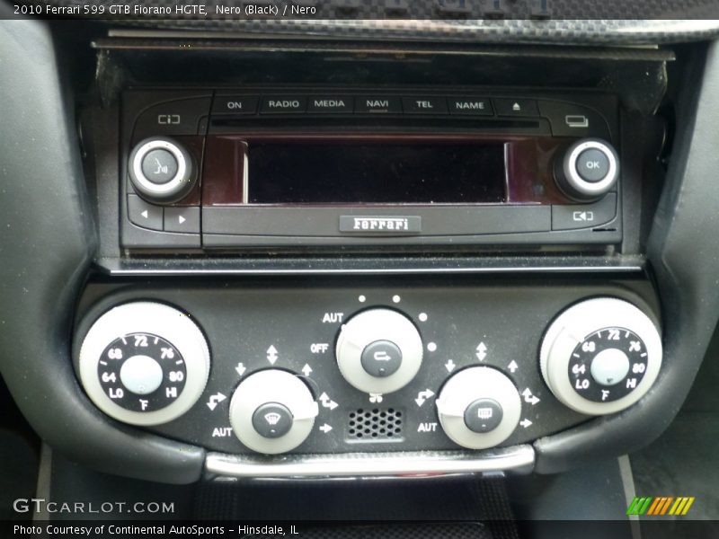 Controls of 2010 599 GTB Fiorano HGTE
