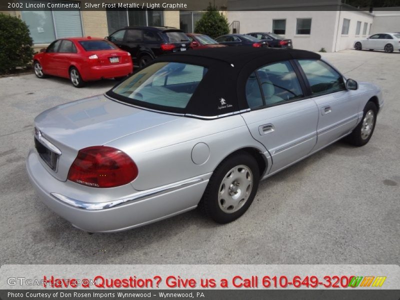 Silver Frost Metallic / Light Graphite 2002 Lincoln Continental