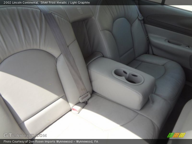 Silver Frost Metallic / Light Graphite 2002 Lincoln Continental