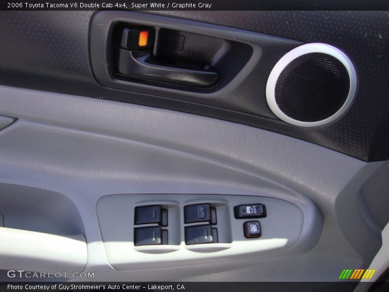 Super White / Graphite Gray 2006 Toyota Tacoma V6 Double Cab 4x4