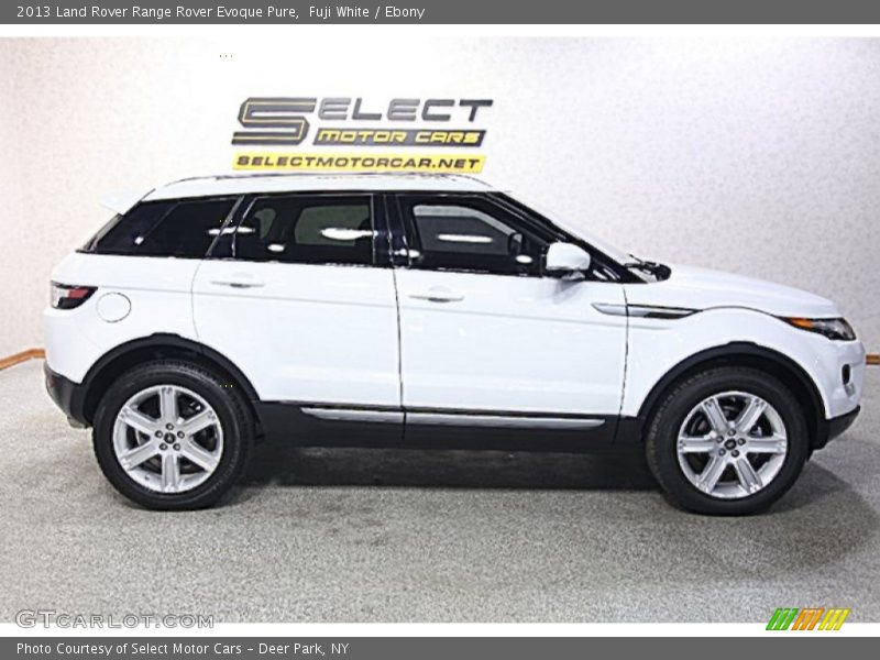 Fuji White / Ebony 2013 Land Rover Range Rover Evoque Pure