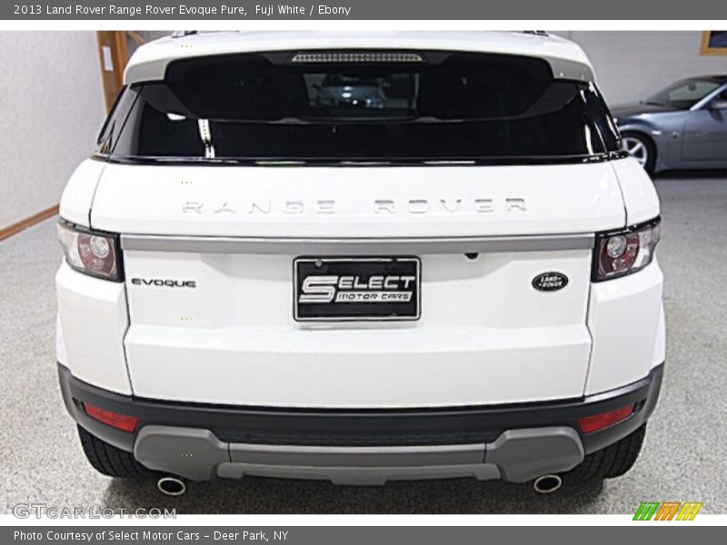 Fuji White / Ebony 2013 Land Rover Range Rover Evoque Pure