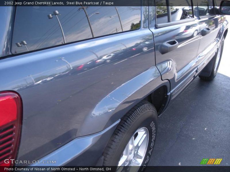 Steel Blue Pearlcoat / Taupe 2002 Jeep Grand Cherokee Laredo