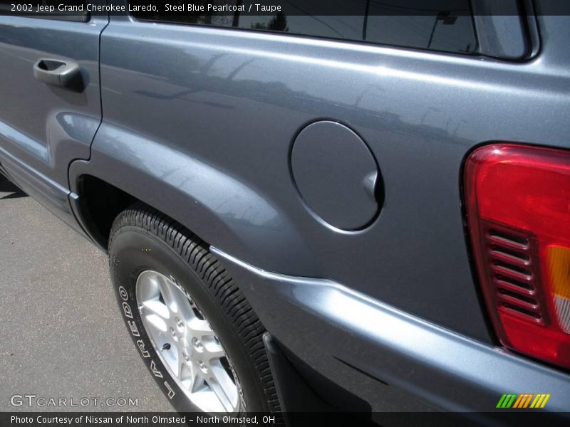 Steel Blue Pearlcoat / Taupe 2002 Jeep Grand Cherokee Laredo